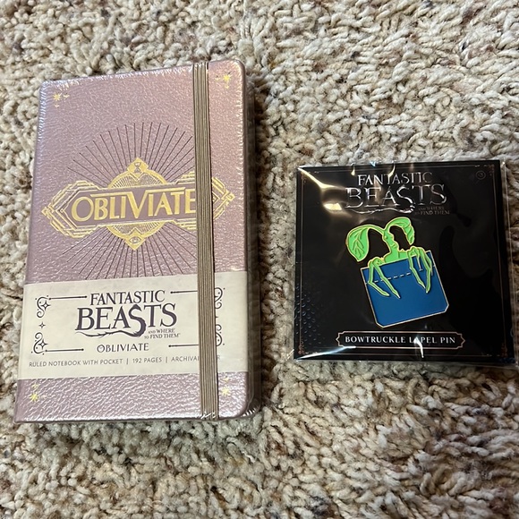 BNWT exclusive Lootcrate Fantastic Beasts and Where to Find Them collector’s set - Picture 2 of 7
